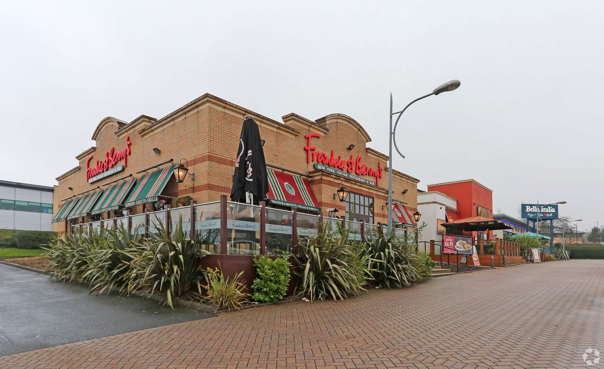 Castlegate Way, Dudley for lease Primary Photo- Image 1 of 4