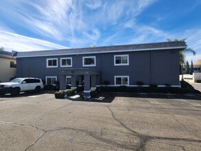 312 S Juniper St, Escondido, CA for lease Interior Photo- Image 1 of 17