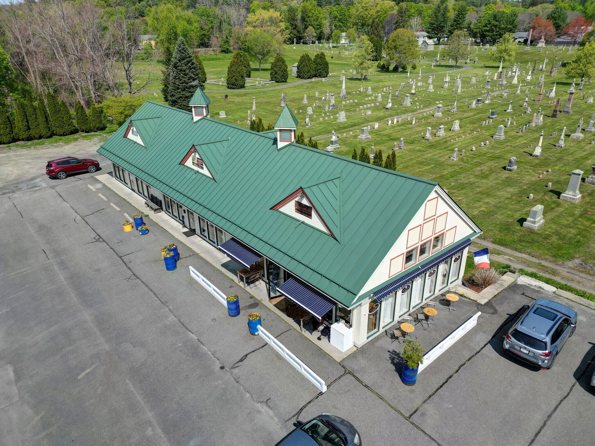 684 S Main St, Great Barrington, MA for sale Building Photo- Image 1 of 1