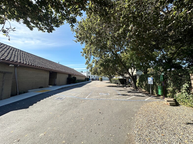 718 El Camino Real, San Carlos, CA for lease - Building Photo - Image 3 of 71