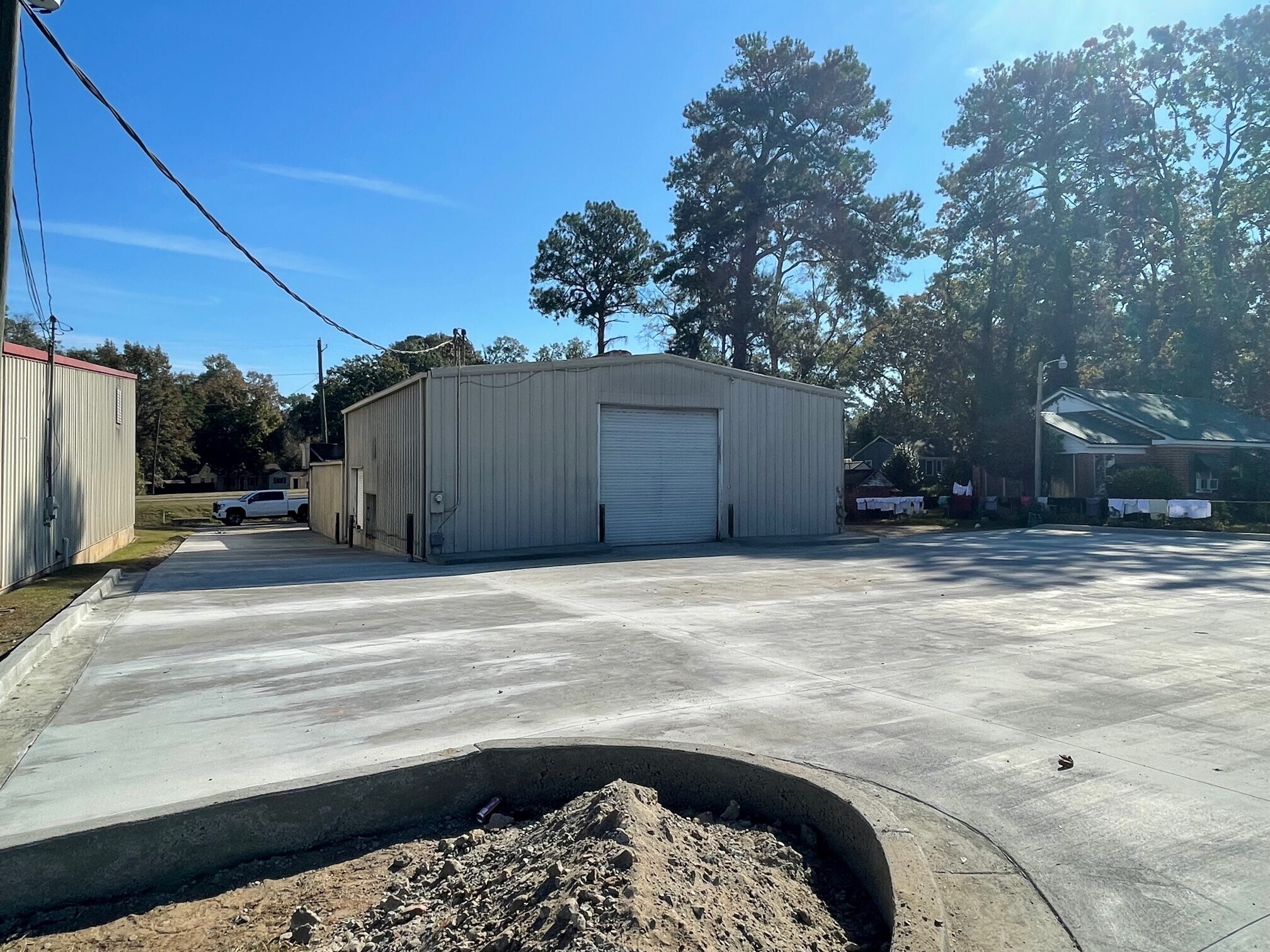 6855 Hawkinsville Rd, Macon, GA 31216 Office / Warehouse Space