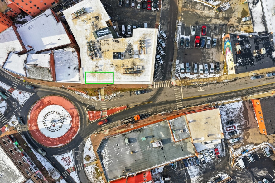 16 Franklin St, Norwich, CT for lease - Building Photo - Image 2 of 9