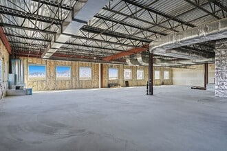 5750 E Highway 90, Sierra Vista, AZ for lease Interior Photo- Image 1 of 2