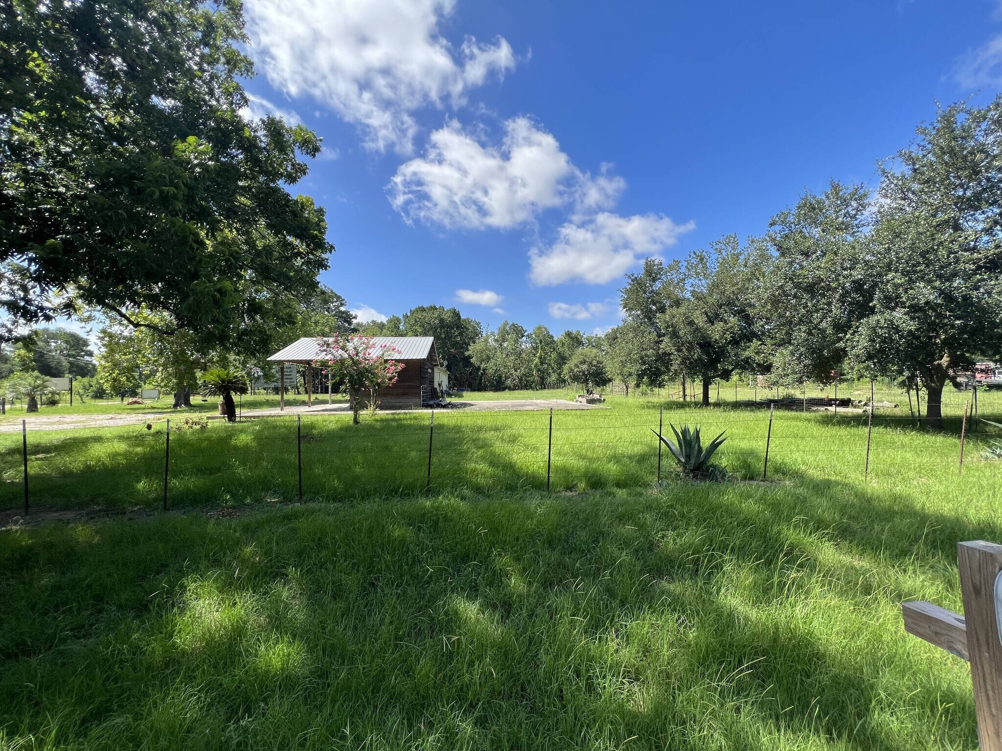 Gosling, Spring, TX for sale Primary Photo- Image 1 of 1