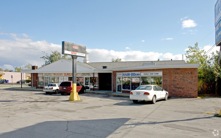 1954-1958 Eggert Rd, Buffalo, NY for sale - Primary Photo - Image 1 of 1