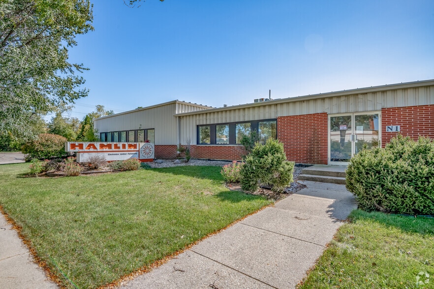 612 E Lake St, Lake Mills, WI for sale - Building Photo - Image 2 of 21