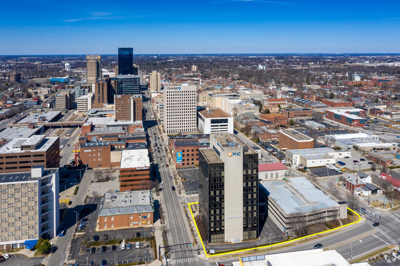 301 E Main St, Lexington, KY 40507 PNC Tower
