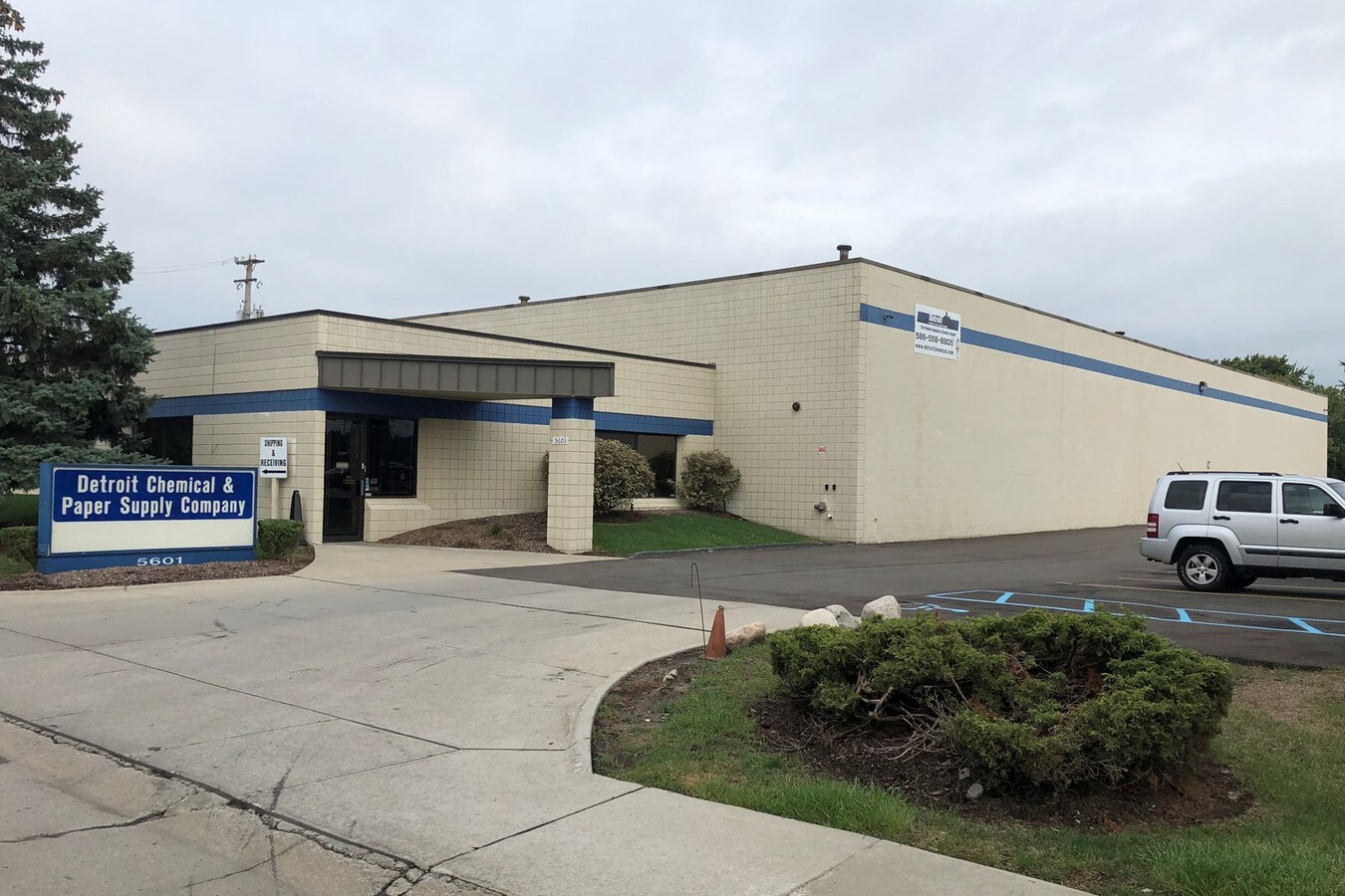 5601 Enterprise Ct, Warren, MI 48092