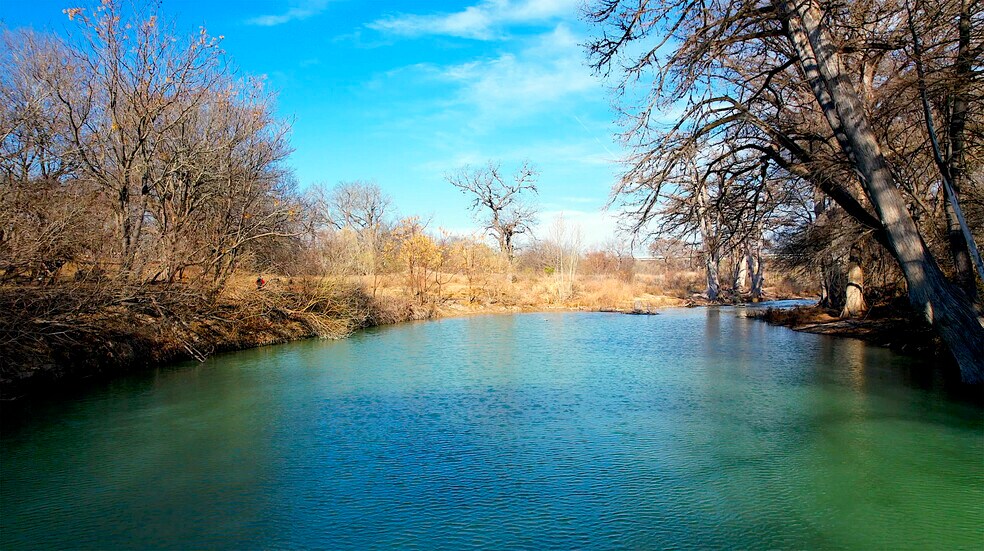 125A Idlewilde Blvd, Comfort, TX for sale - Primary Photo - Image 1 of 1