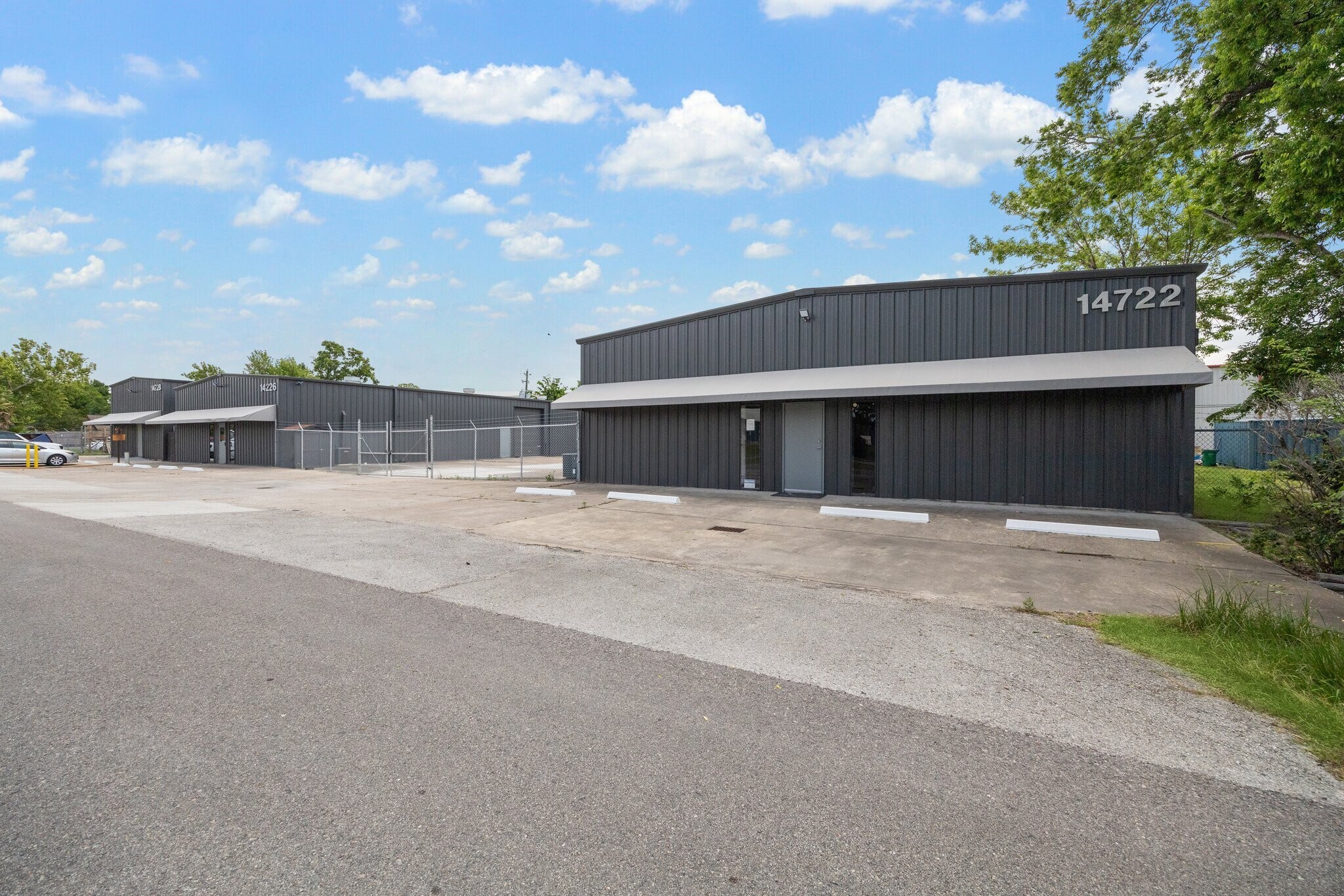 14722 Regnal St, Houston, TX for lease Building Photo- Image 1 of 4