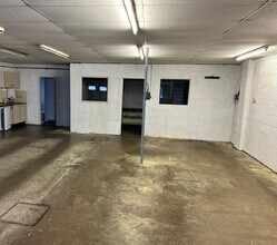 Cleveland Way, Hemel Hempstead for lease Interior Photo- Image 2 of 3