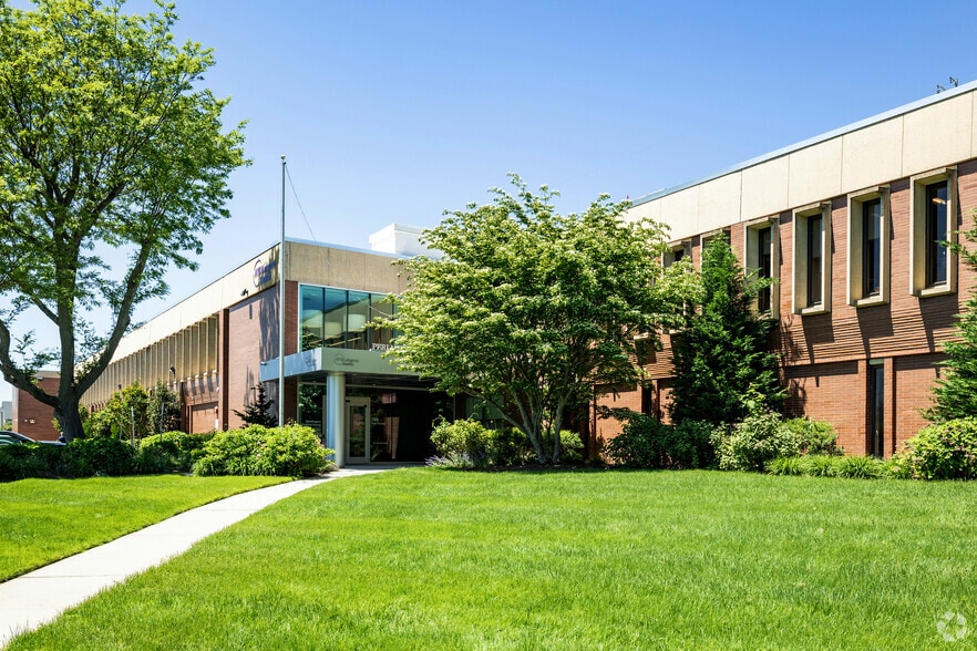 789 Park Ave, Huntington, NY for sale - Primary Photo - Image 1 of 1