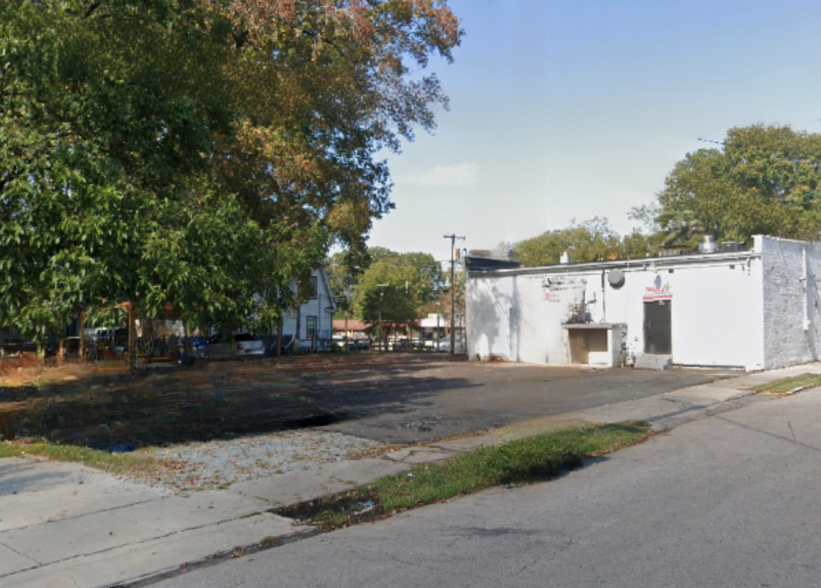 1026-1028 Holloway St, Durham, NC for lease - Building Photo - Image 3 of 4