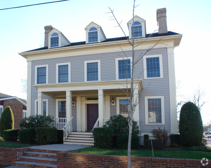 339 Somerset St, Plainfield, NJ for lease - Primary Photo - Image 1 of 14