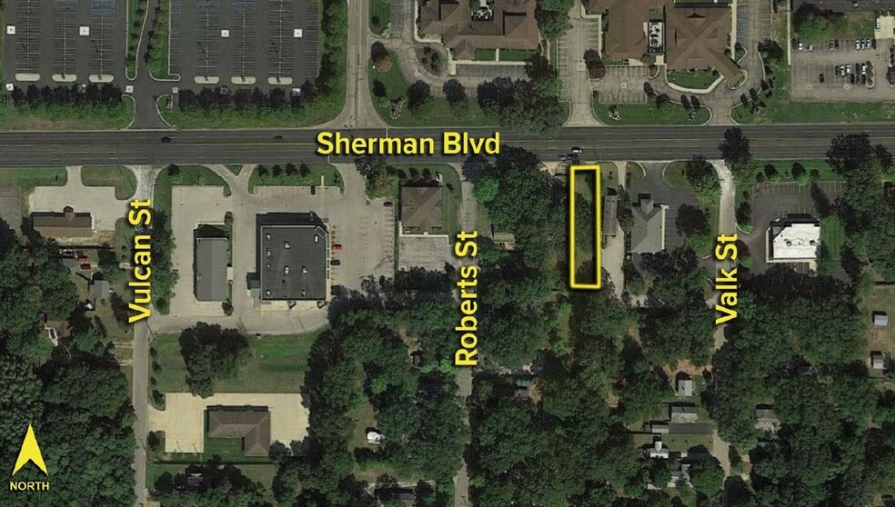 1263 E Sherman Blvd, Muskegon, Mi 49444 