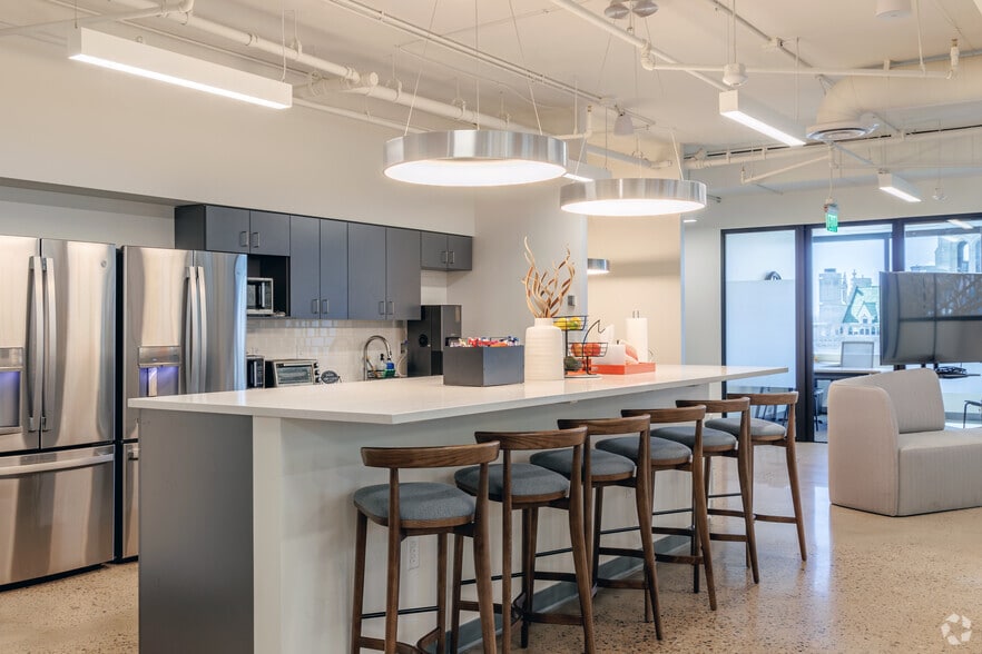 1580 N Logan St, Denver, CO for lease - Interior Photo - Image 3 of 16