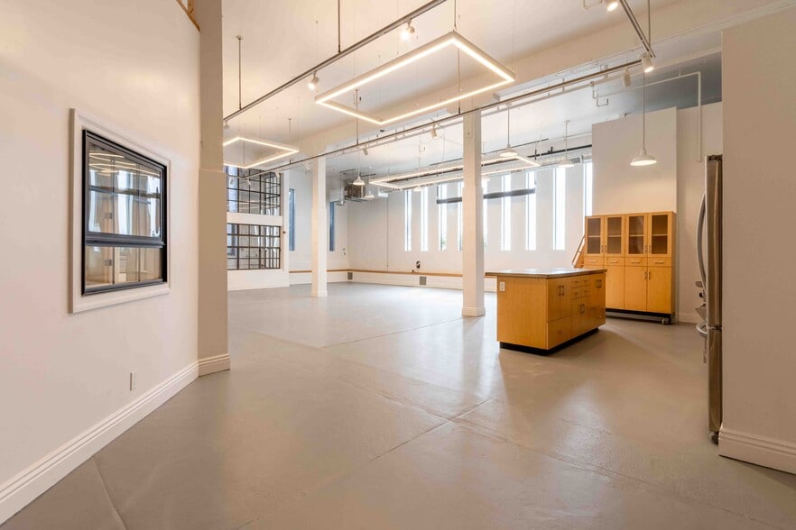 865 Florida St, San Francisco, CA for lease - Interior Photo - Image 2 of 9