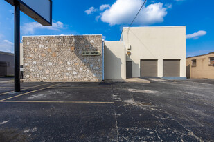 119 E Rhapsody Dr, San Antonio TX - Warehouse