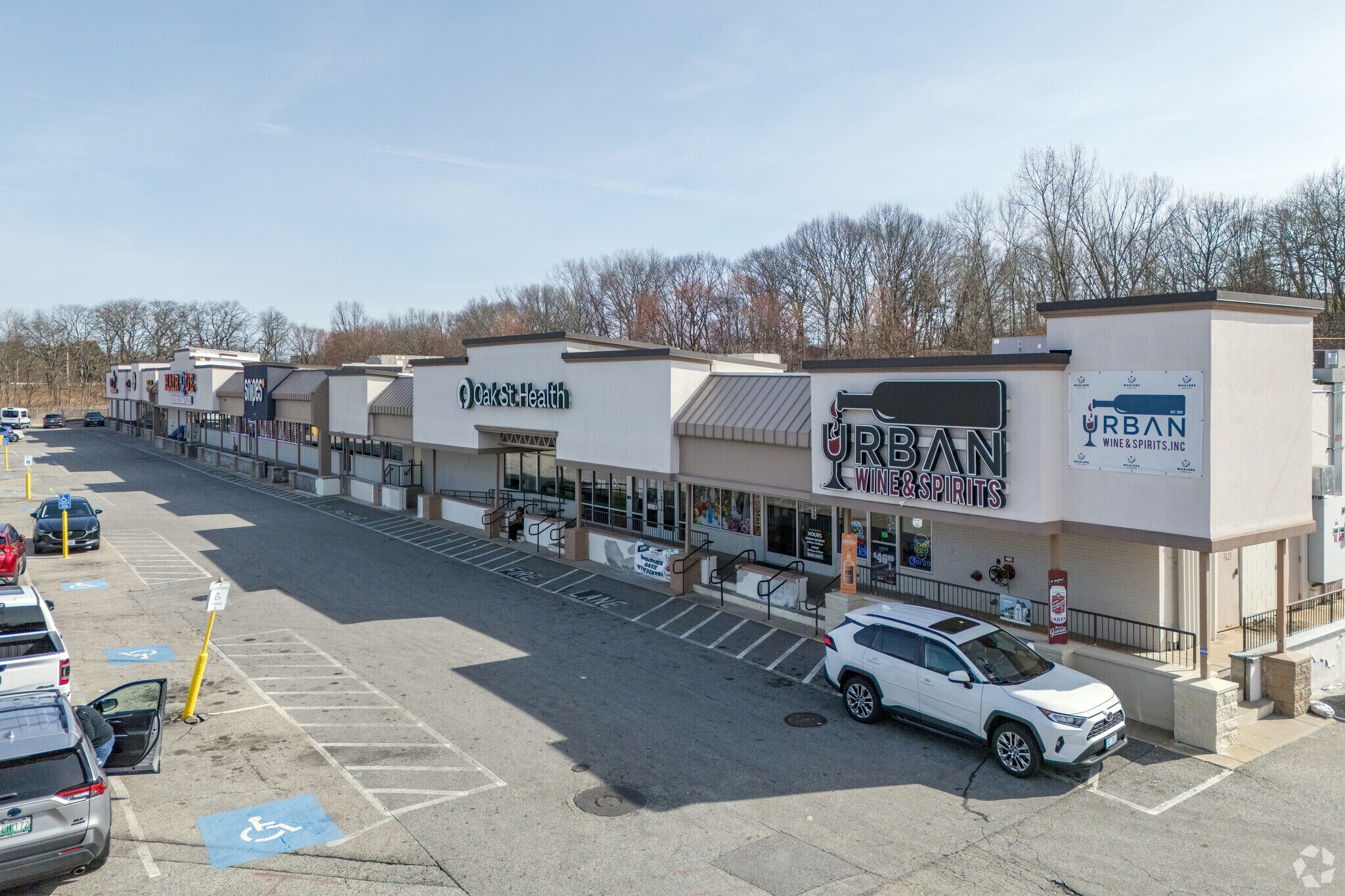 650 Branch Ave, Providence, RI for sale Primary Photo- Image 1 of 1