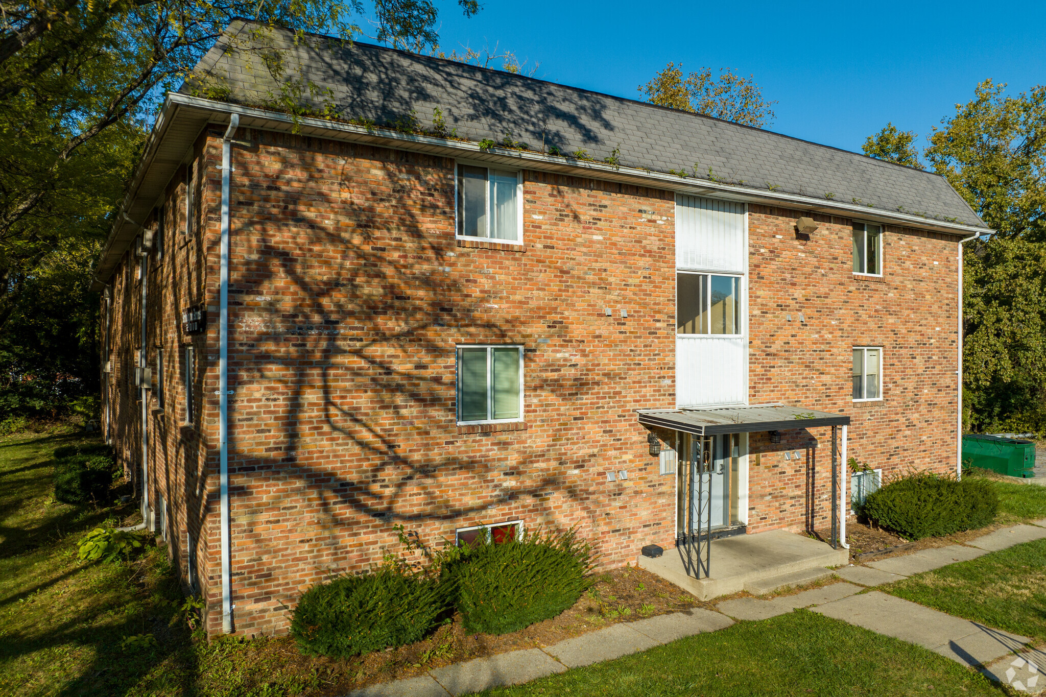 2010 Arlington Ave, Toledo, OH for sale Primary Photo- Image 1 of 1