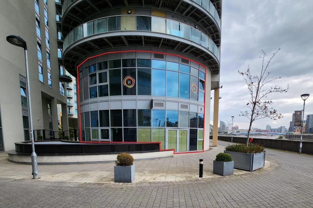 Bridges Court Rd, London for sale Building Photo- Image 1 of 1