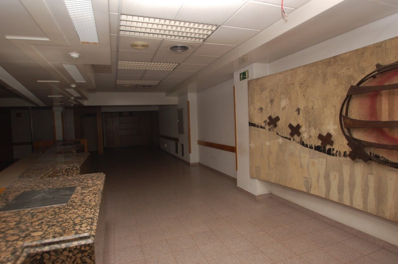 Igualada, BAR 08700 -  -  - Interior Photo - Image 1 of 12