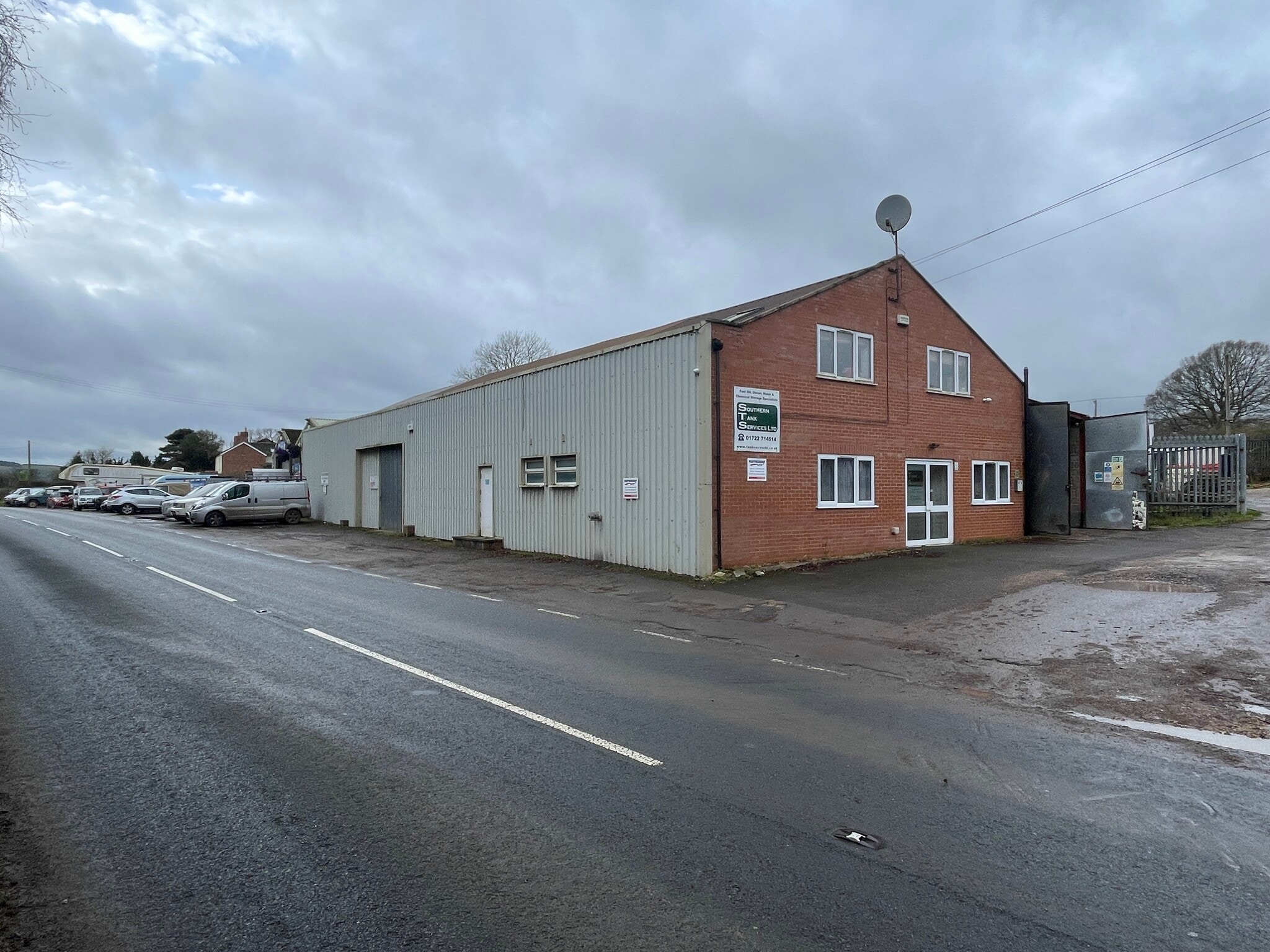 Eastern Works, Sutton Mandeville for sale Primary Photo- Image 1 of 1
