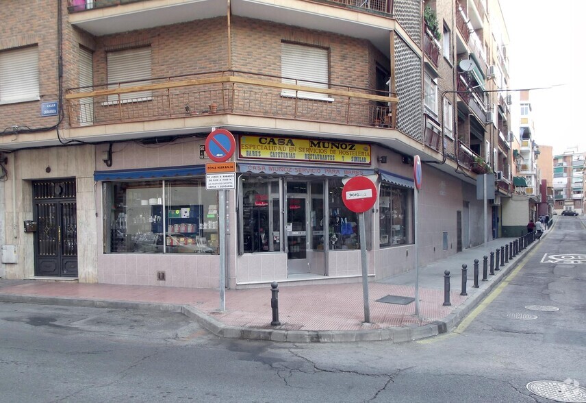 Calle Zaragoza, 14, Móstoles, Madrid for lease - Building Photo - Image 2 of 2