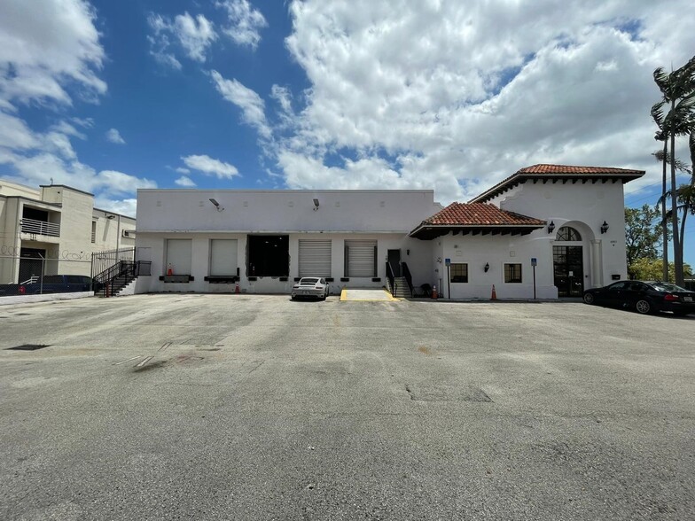 6951 NW 16th St, Miami, FL for sale - Building Photo - Image 1 of 1