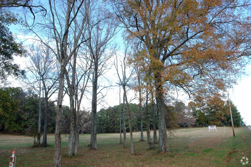 Pinehaven Dr, Clinton, MS for sale - Primary Photo - Image 1 of 1