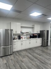 90 Matawan Rd, Matawan, NJ for lease Interior Photo- Image 2 of 8