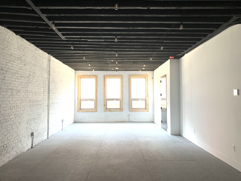 1193 Atlantic Ave, Brooklyn, NY for lease - Building Photo - Image 2 of 5