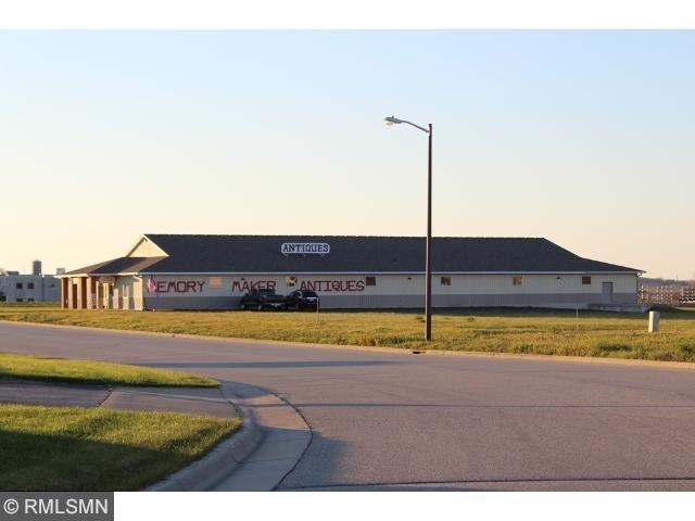 350 22nd St, Zumbrota, MN for sale Primary Photo- Image 1 of 1