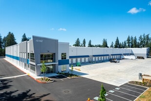 Lakewood Logistics Center V - Warehouse