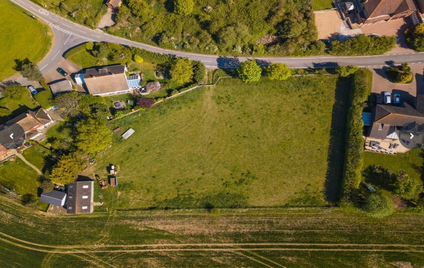 Wybournes Ln, High Halstow for sale - Primary Photo - Image 1 of 3