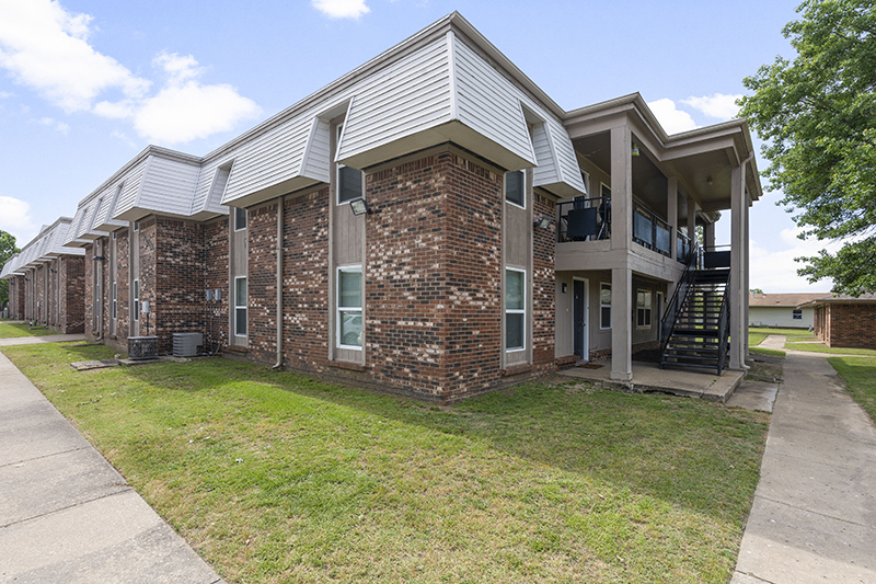 1220 SE 9th St, Pryor, OK for sale - Building Photo - Image 1 of 1