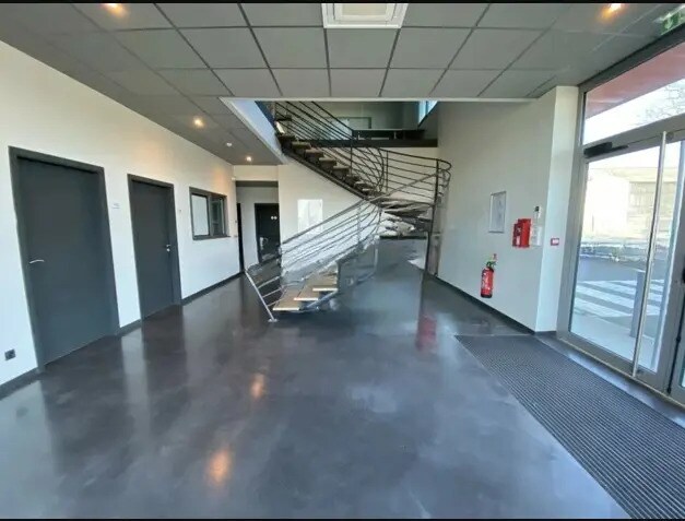 Flex in Colomiers for lease - Lobby - Image 3 of 10