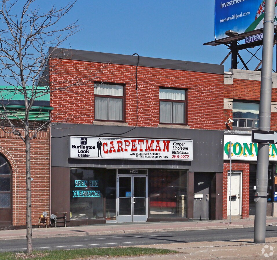 2500 Kingston Rd, Toronto, ON M1N 1V3