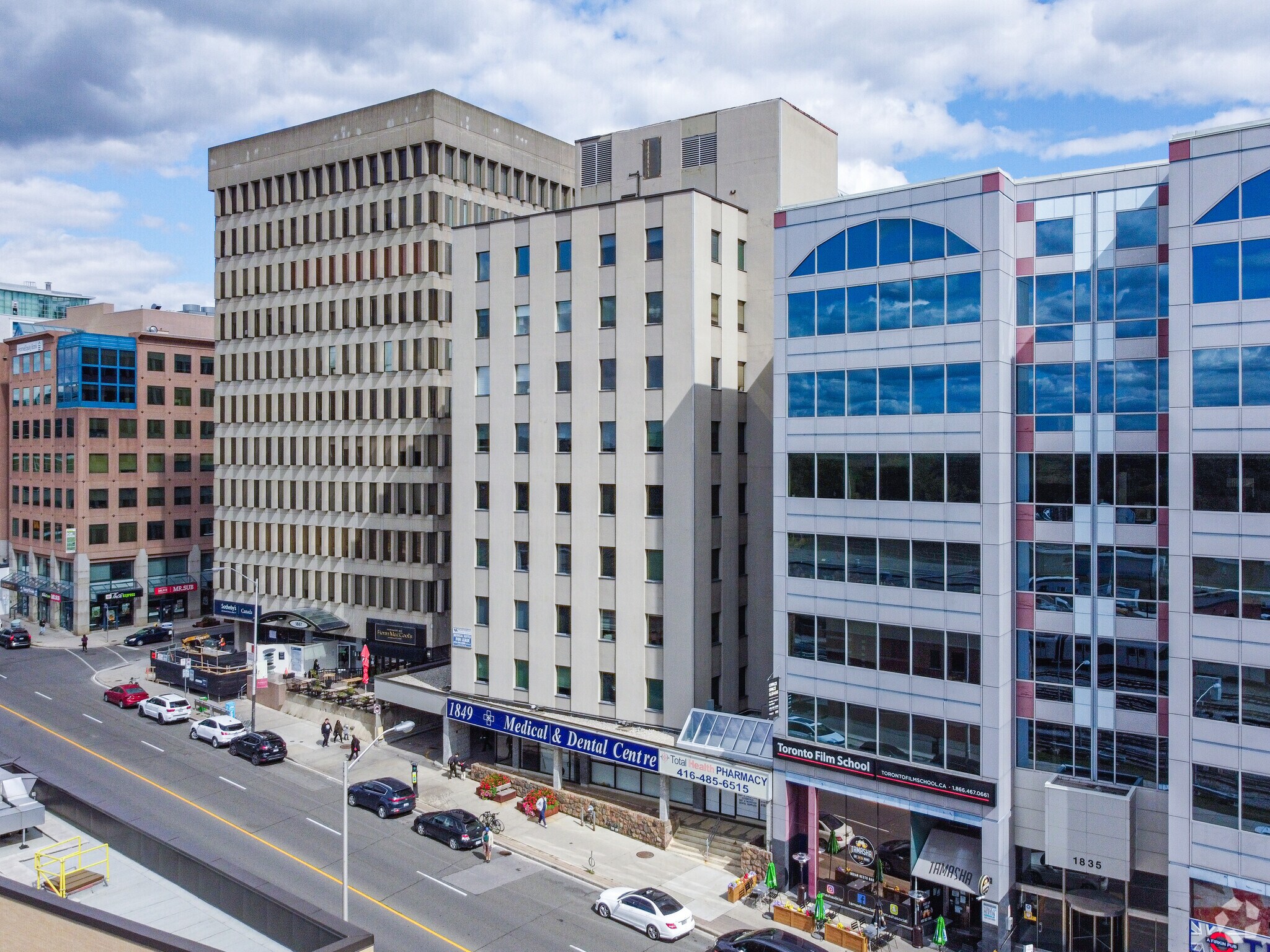 1849 Yonge St, Toronto, ON M4S 1Y2 Davisville Medical Dental