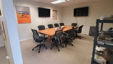 8982-9050 Hornbaker Rd, Manassas, VA for lease - Commercial Listing Video 