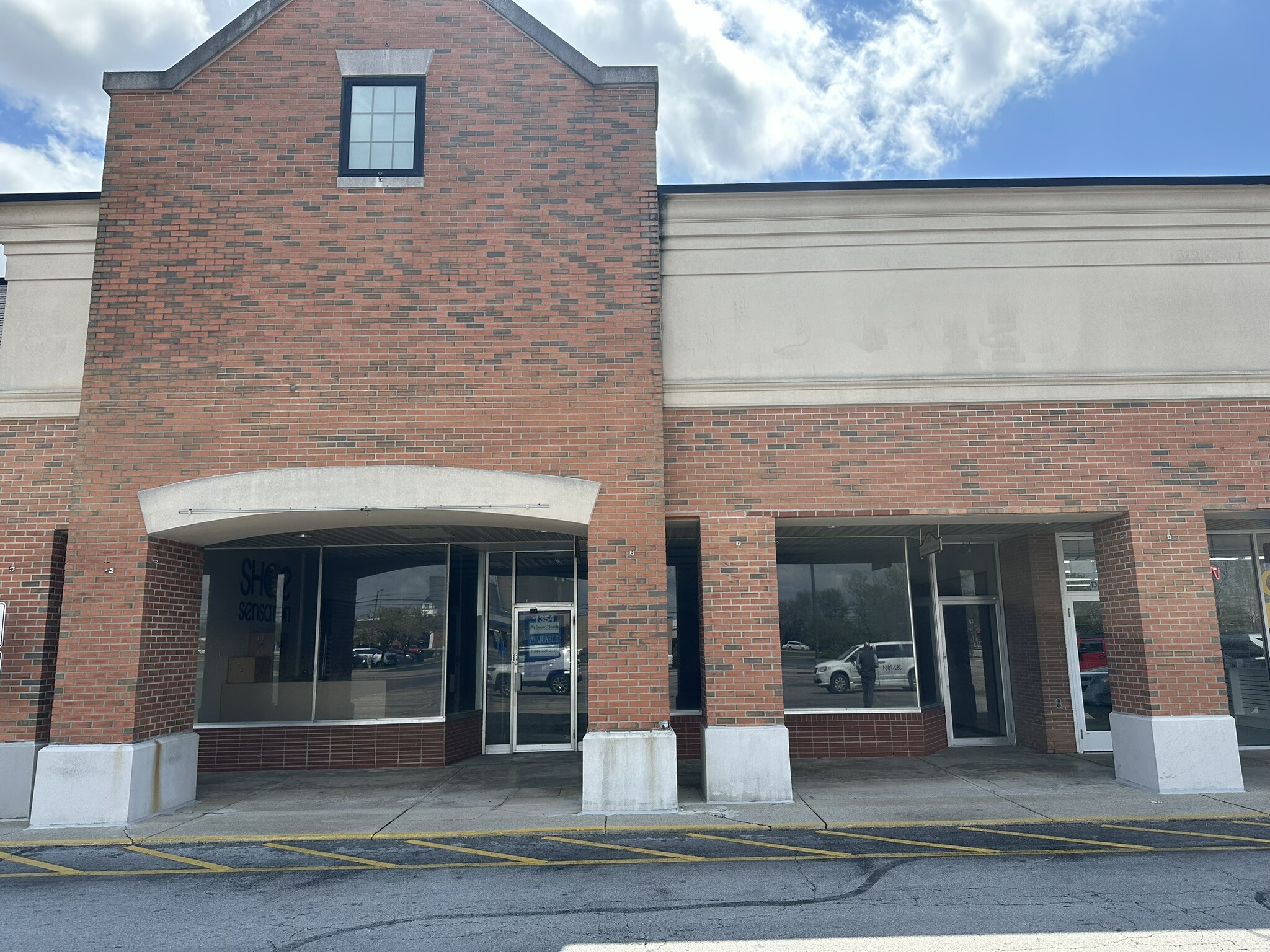 1268 Rombach Ave, Wilmington, OH for lease Building Photo- Image 1 of 5