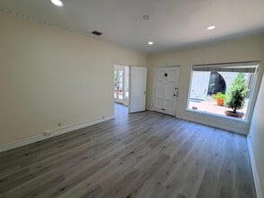 9528-9546 Brighton Way, Beverly Hills, CA for lease Interior Photo- Image 2 of 7