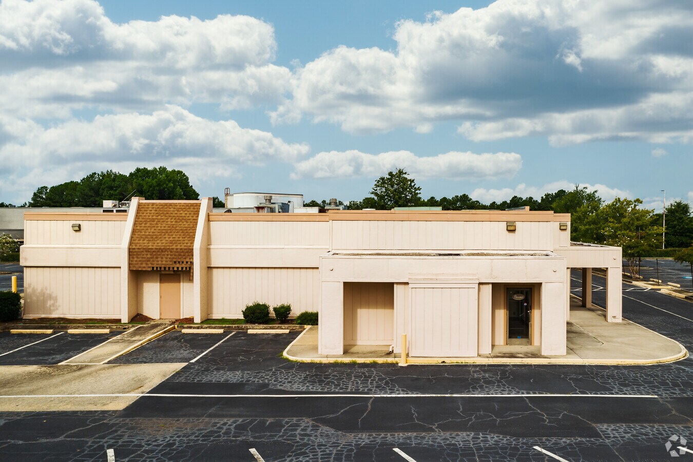 1265 Mount Zion Rd, Morrow, GA 30260