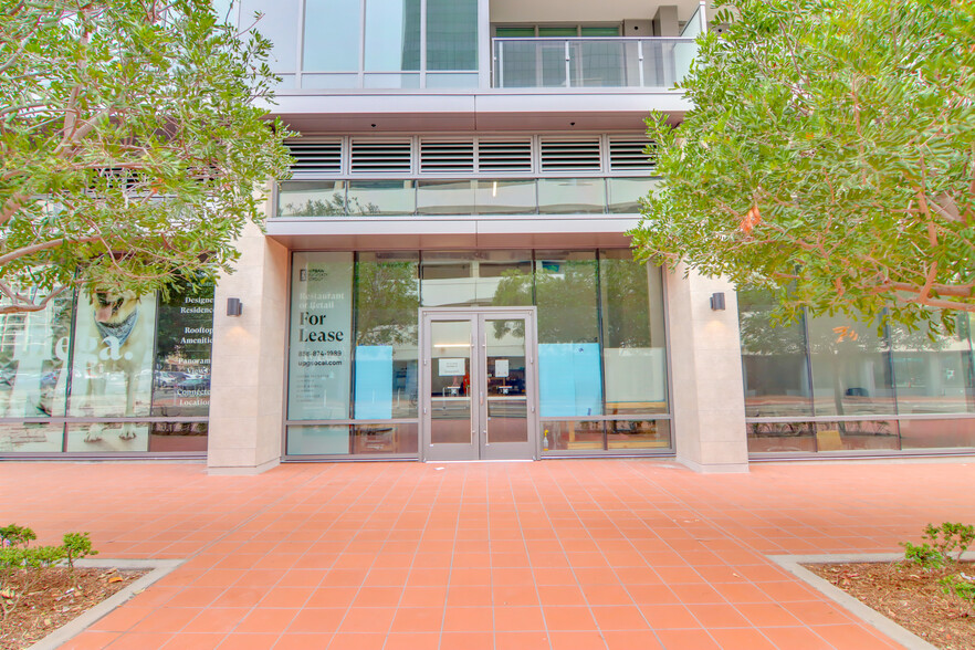 702 Broadway, San Diego, CA for lease - Building Photo - Image 2 of 5