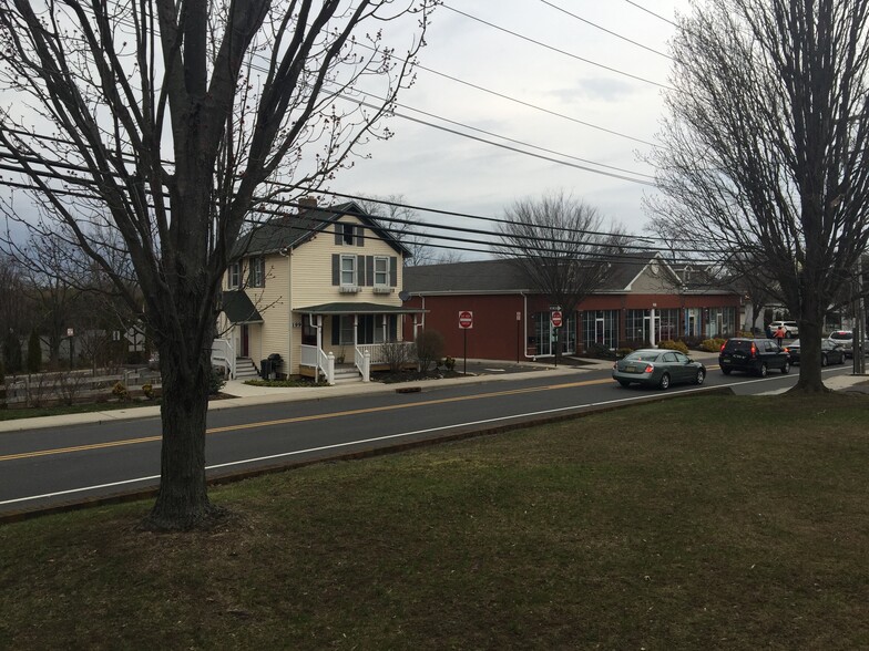 199 Wall St, West Long Branch, NJ for lease - Building Photo - Image 3 of 12