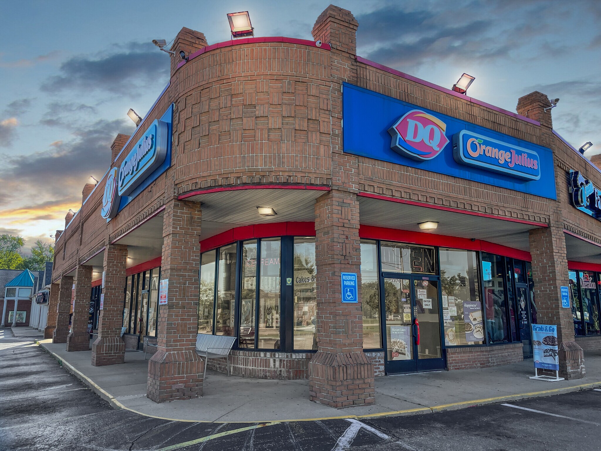 33170 Ryan Rd, Sterling Heights, MI for sale Building Photo- Image 1 of 1