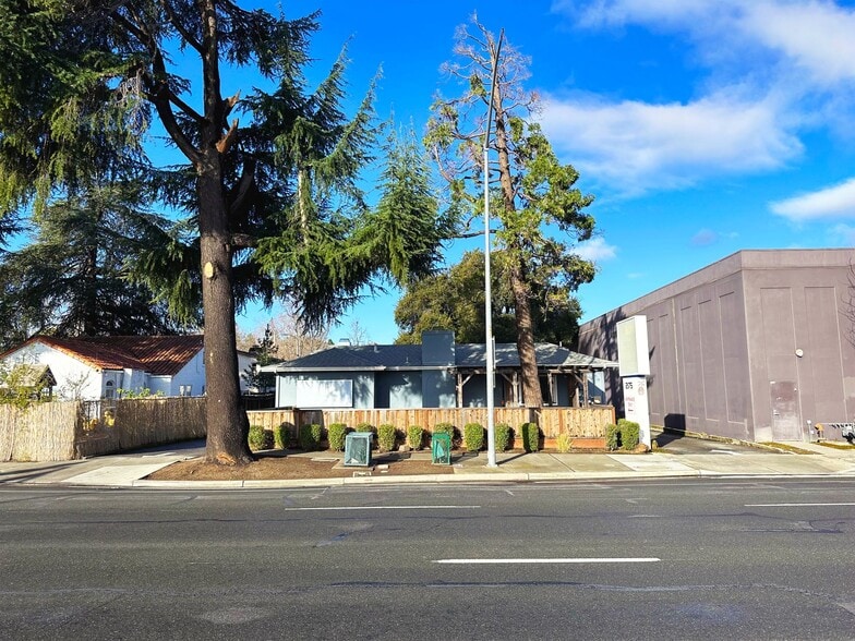 2175 S Ave, Campbell, CA 95008 PRICE REDUCTION Freestanding