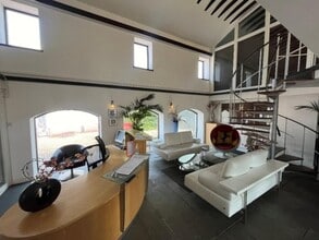 Stannington, Stannington for lease Interior Photo- Image 1 of 2