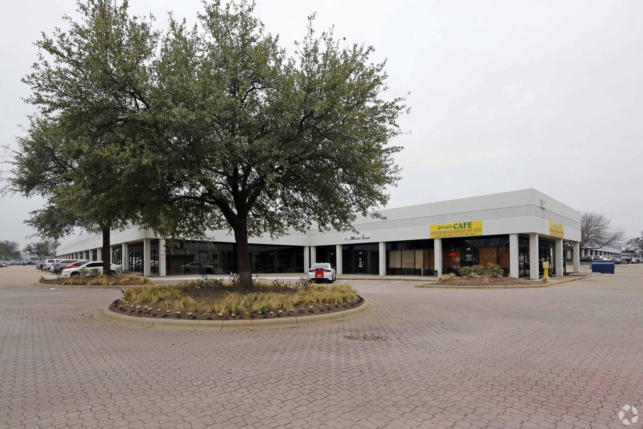 2301-2337 Gravel Dr, Fort Worth, TX for lease Building Photo- Image 1 of 28