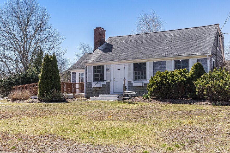 1085 Main St, West Barnstable, MA for sale - Building Photo - Image 1 of 1